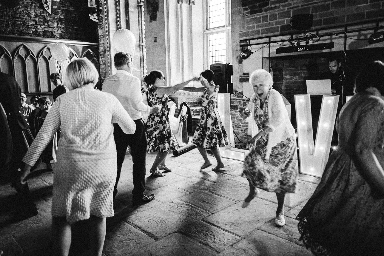 PORTFOLIO CHRIS ANDREWS PHOTOGRAPHY SOUTH WALES WEDDING PHOTOGRAPHER CARDIFF 00 PORTFOLIO CHRIS ANDREWS PHOTOGRAPHY SOUTH WALES WEDDING PHOTOGRAPHER CARDIFF 00